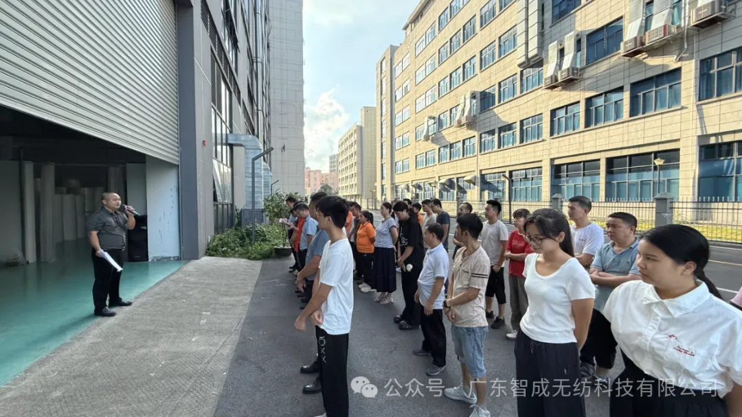 表彰先進(jìn)，眾志同行 | 智成無紡7月機(jī)制挑戰(zhàn)者榮耀加冕！